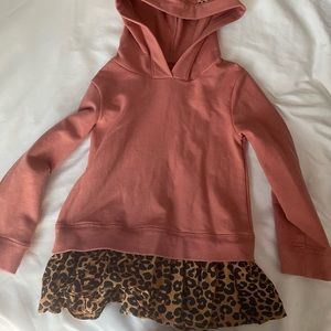 Tucker and Tate pullover hoodie ❤️